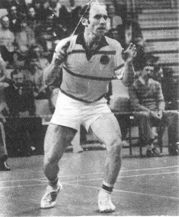 Многократный чемпион Беларуси и СССР Анатолий Скрипко.  Источник: книга «Бадминтон»