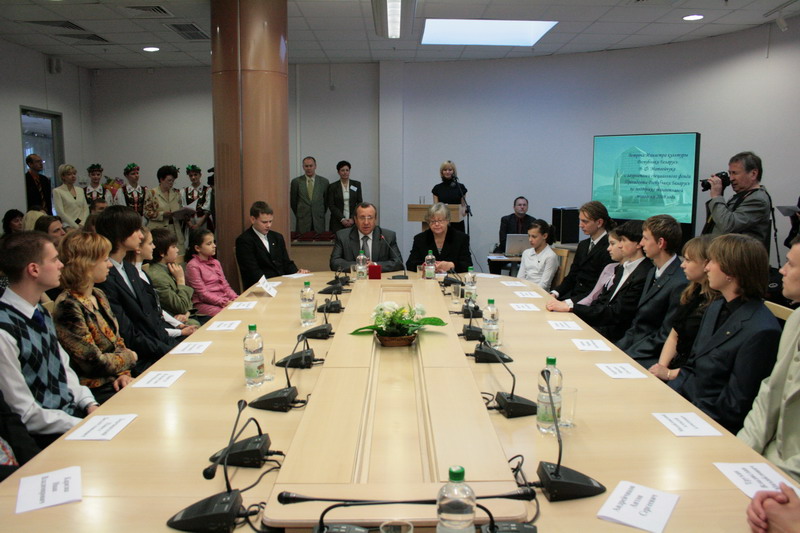 Minister of Culture of Belarus meets talented youth