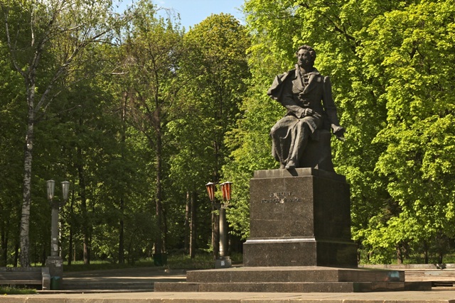 Парк в Киеве превратят в «Пушкинленд»