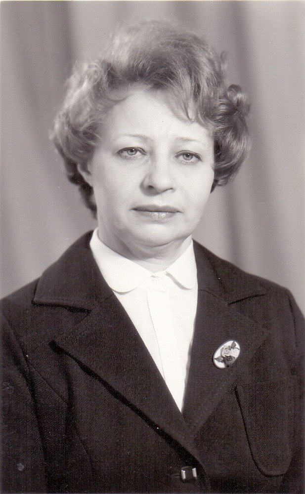 Congratulations on the 85th birthday of the veteran of the National Library of Belarus Nina Hardziejenka