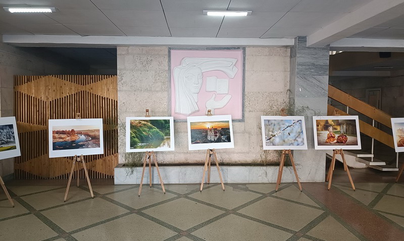 "Belarus: Beautiful Moments" photography exhibit is shown in Moldova