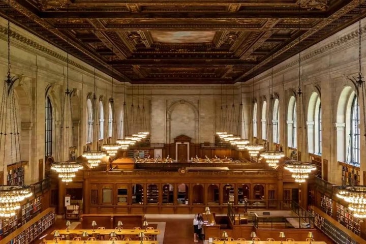 Как крупнейшая библиотека мира пополняет свои фонды