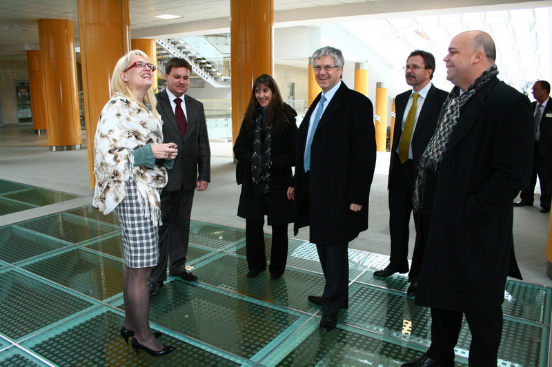 Governmental delegation of Colombia visits the Library