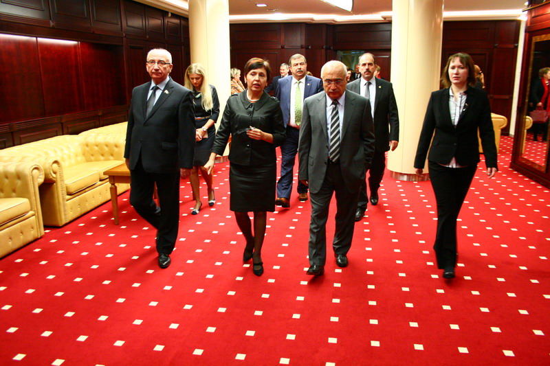 Turkish delegation visits the Library