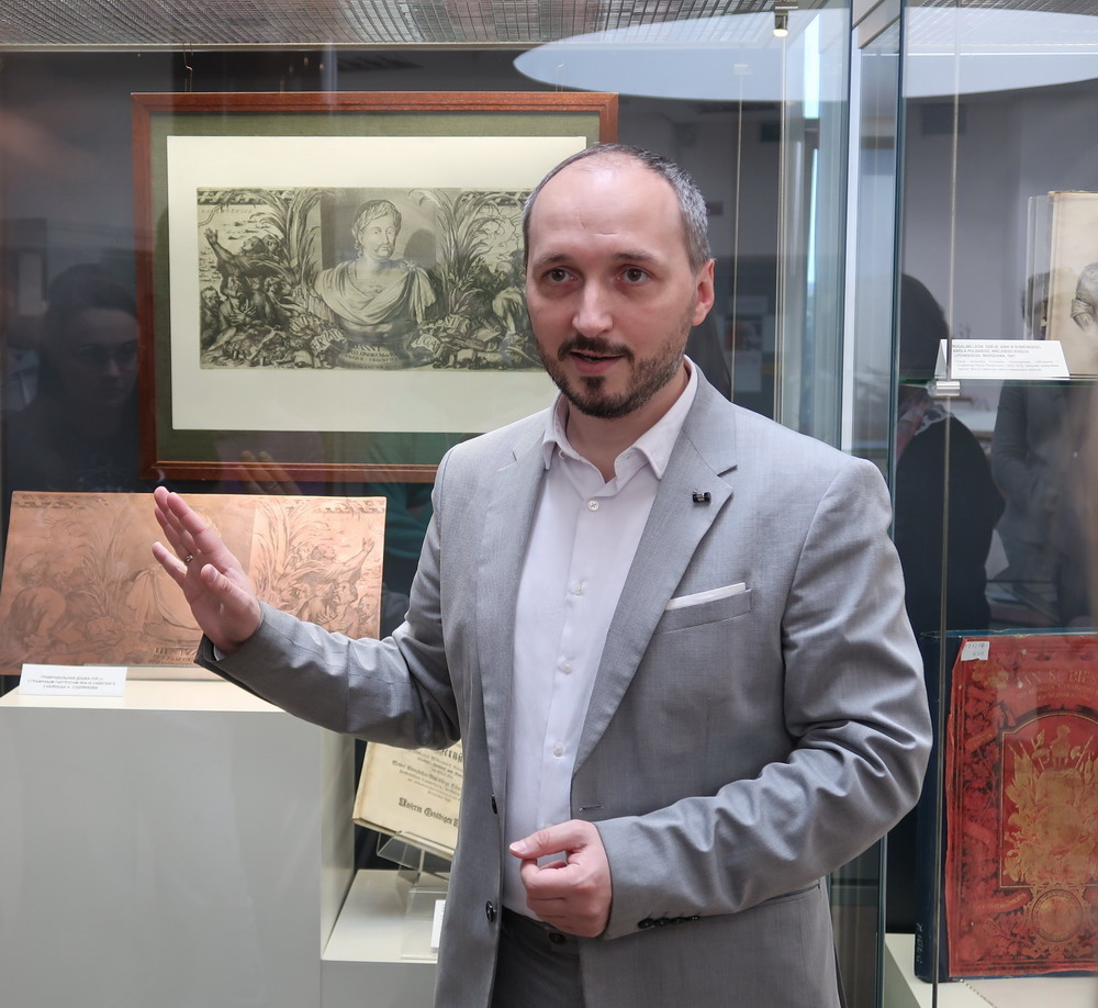 Museum lesson dedicated to engravings