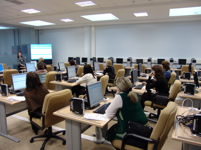 Training in the use of electronic information resources