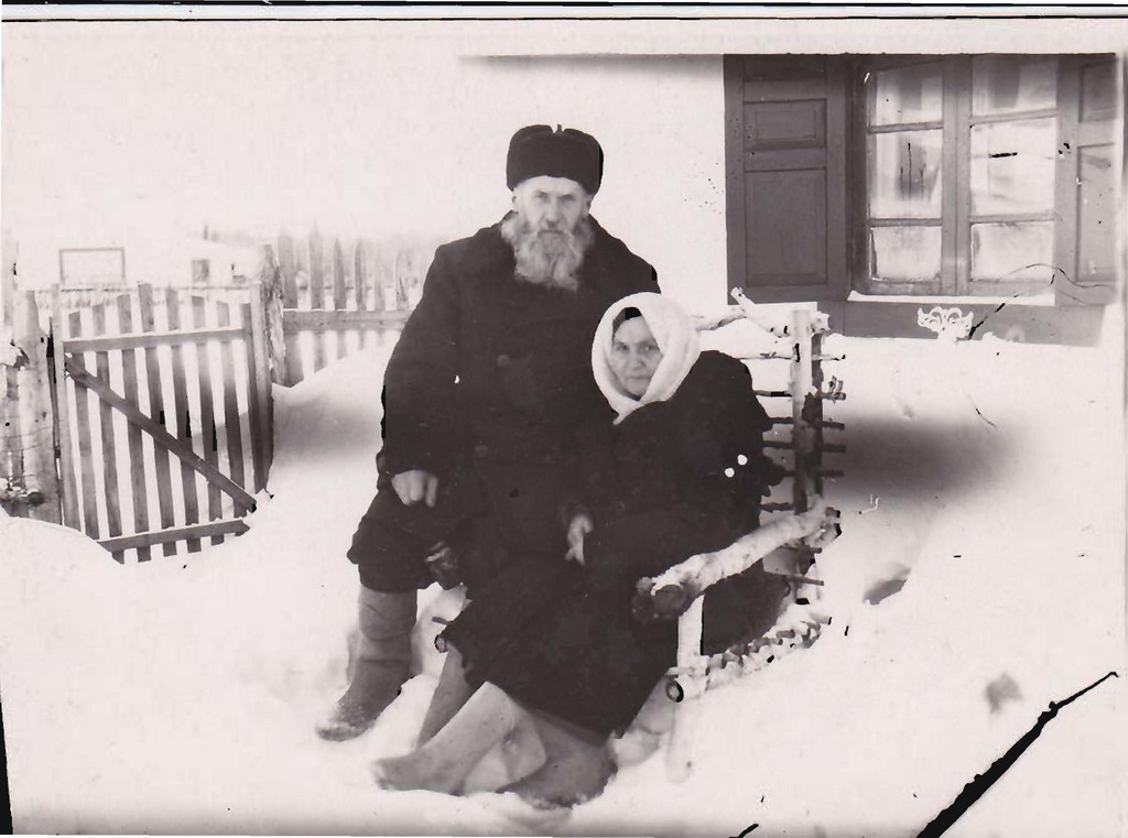 Владимир Дубовка с женой